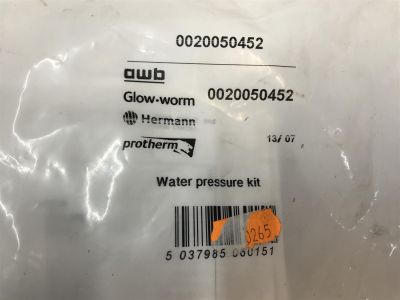 NEW GLOWWORM 0020050452 WATER PRESSURE SWITCH ASSEMBLY
