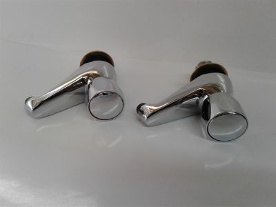NEW ProTap 298301CP Chrome Plated Classic Bath Taps Hot & Cold Tap Included